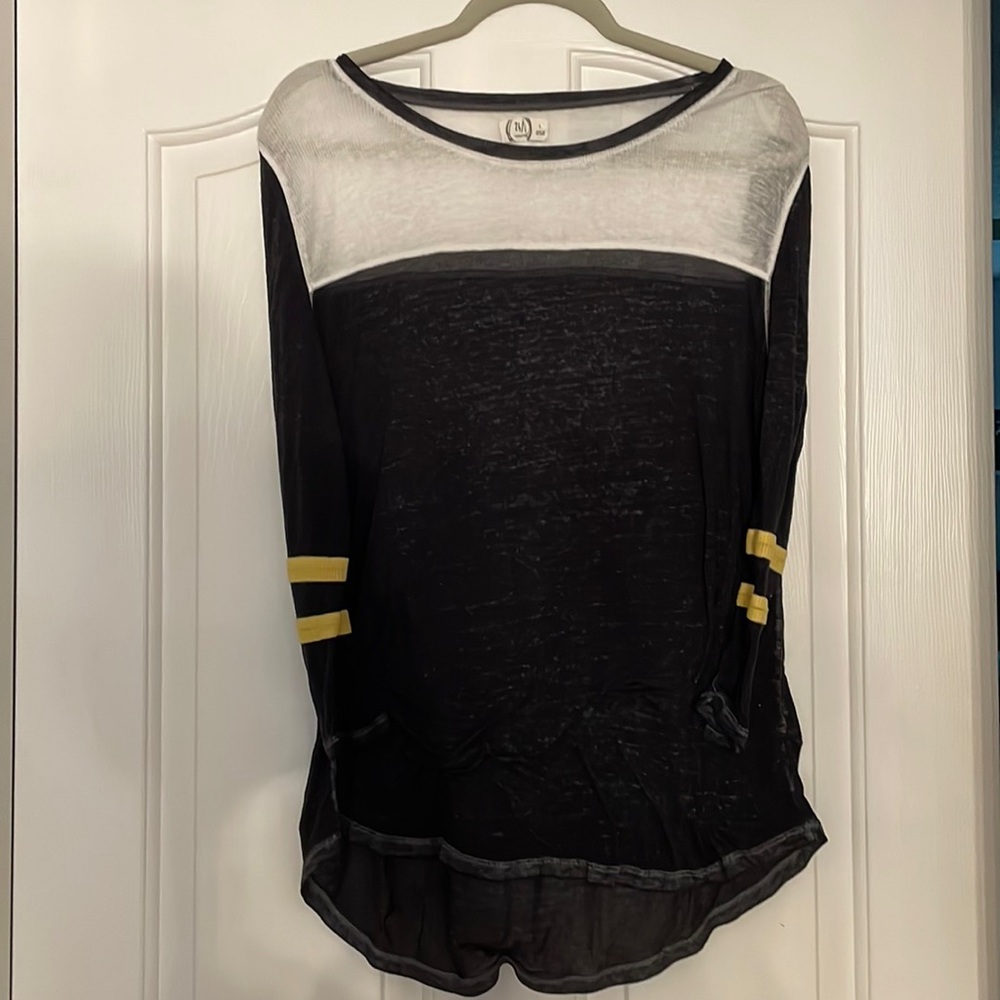 Maurices size large shirt. See thru material. Super comfy!